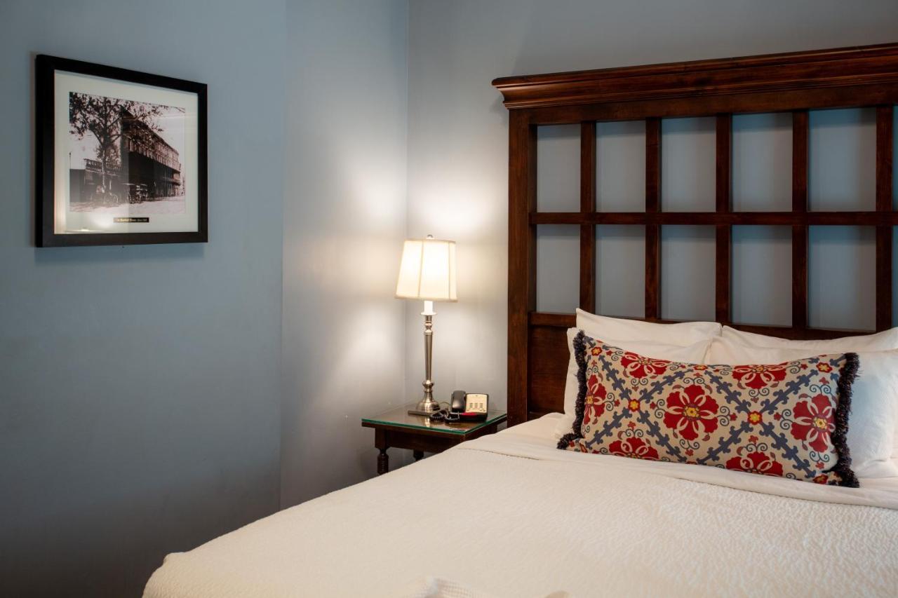 The Marshall House, Historic Inns Of Savannah Collection Eksteriør billede